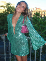 GREEN