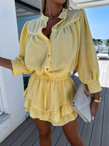 YELLOW
